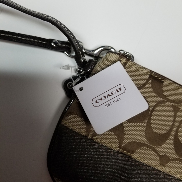 Coach Signature Corner Zip Wristlet - Brown and beige- NWT - Picture 5 of 6